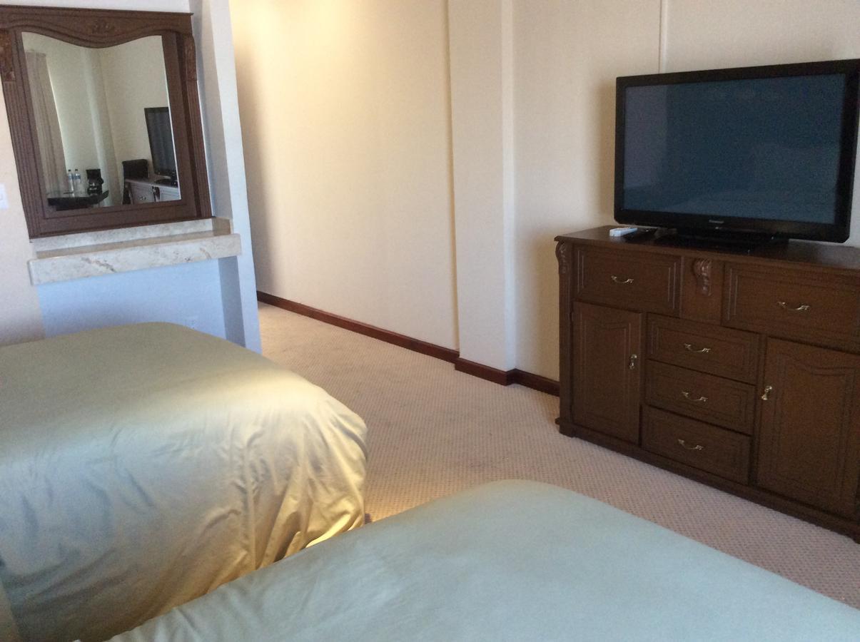 Hotel Candiles Valle de Santiago 외부 사진