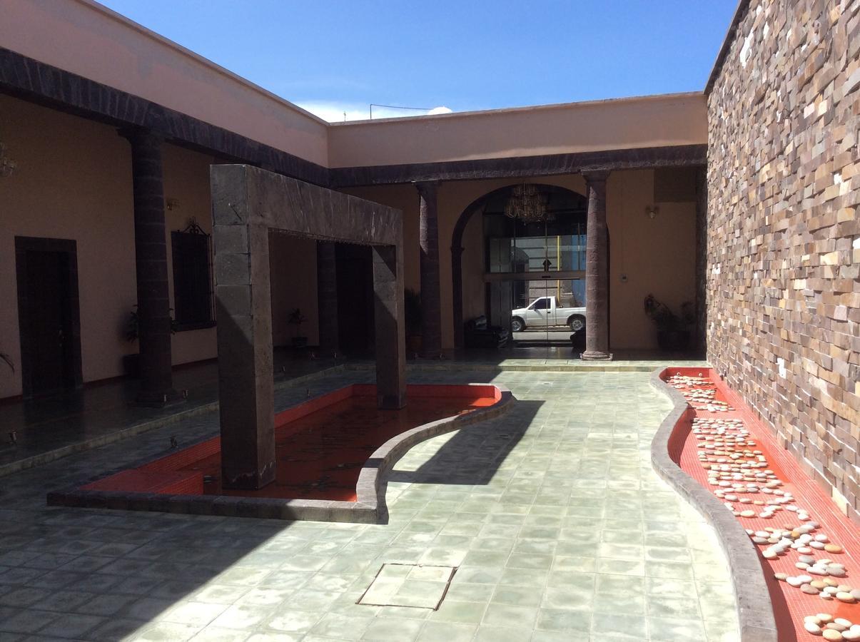 Hotel Candiles Valle de Santiago 외부 사진