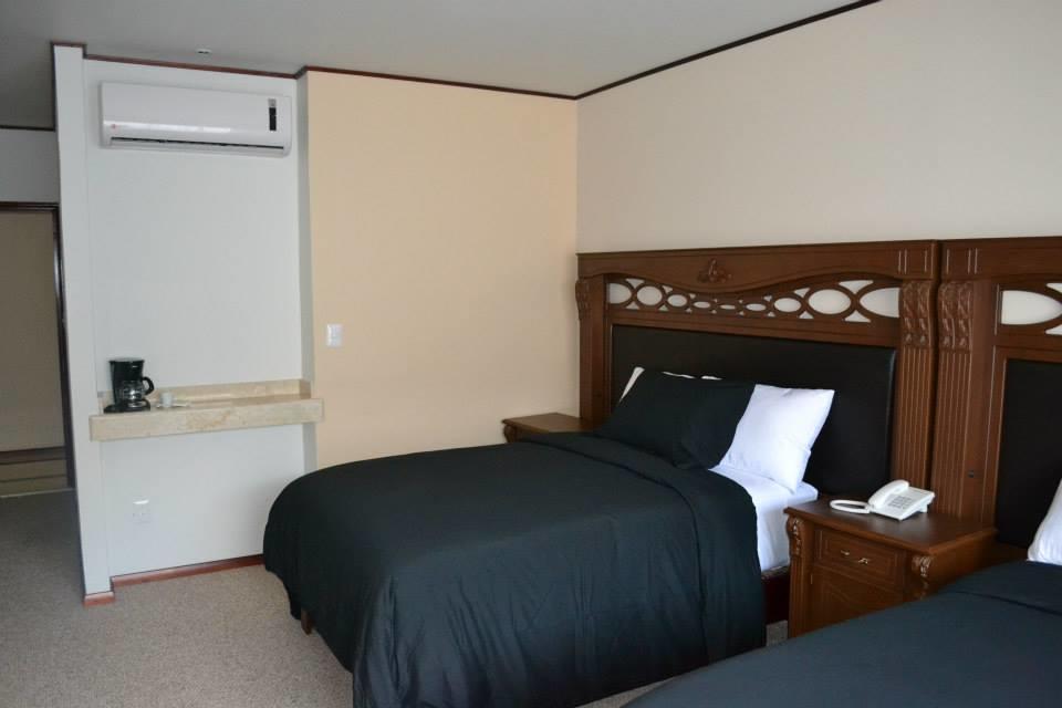 Hotel Candiles Valle de Santiago 외부 사진